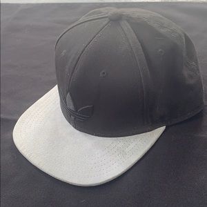 Black/Gray Adidas Snapback